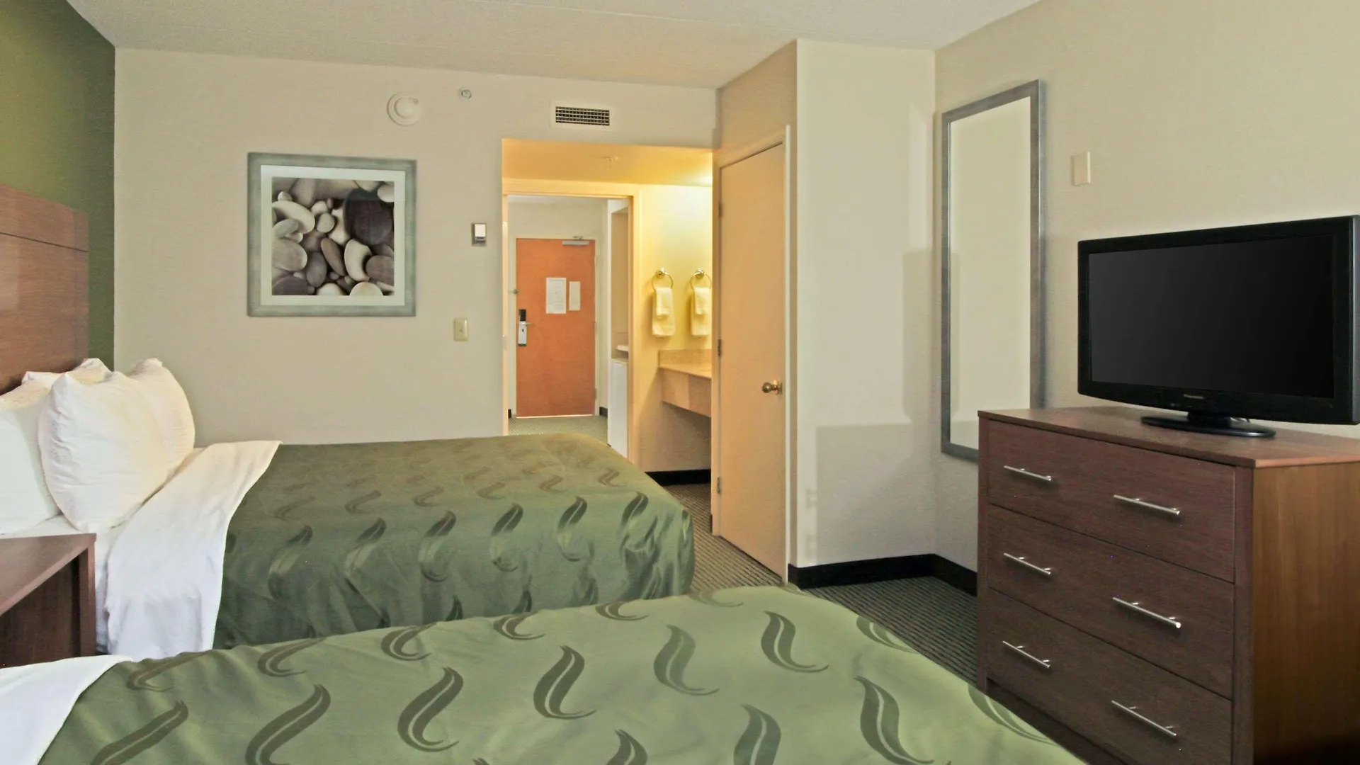 Quality Suites Lake Wright - Norfolk Airport 3*,  United States