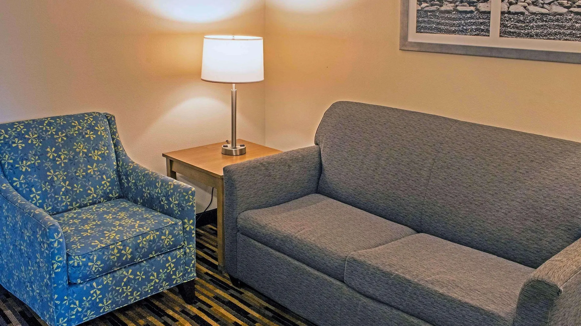 Quality Suites Lake Wright - Norfolk Airport